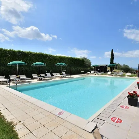 Holiday home Paglia